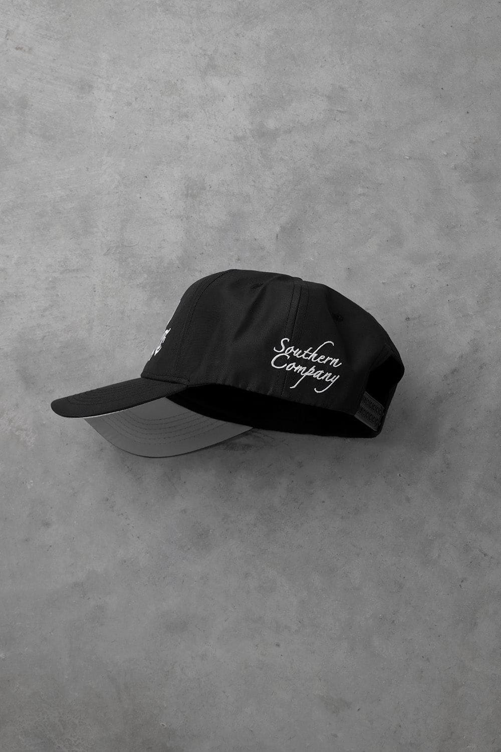 Gorra con visera de la colección Street V2