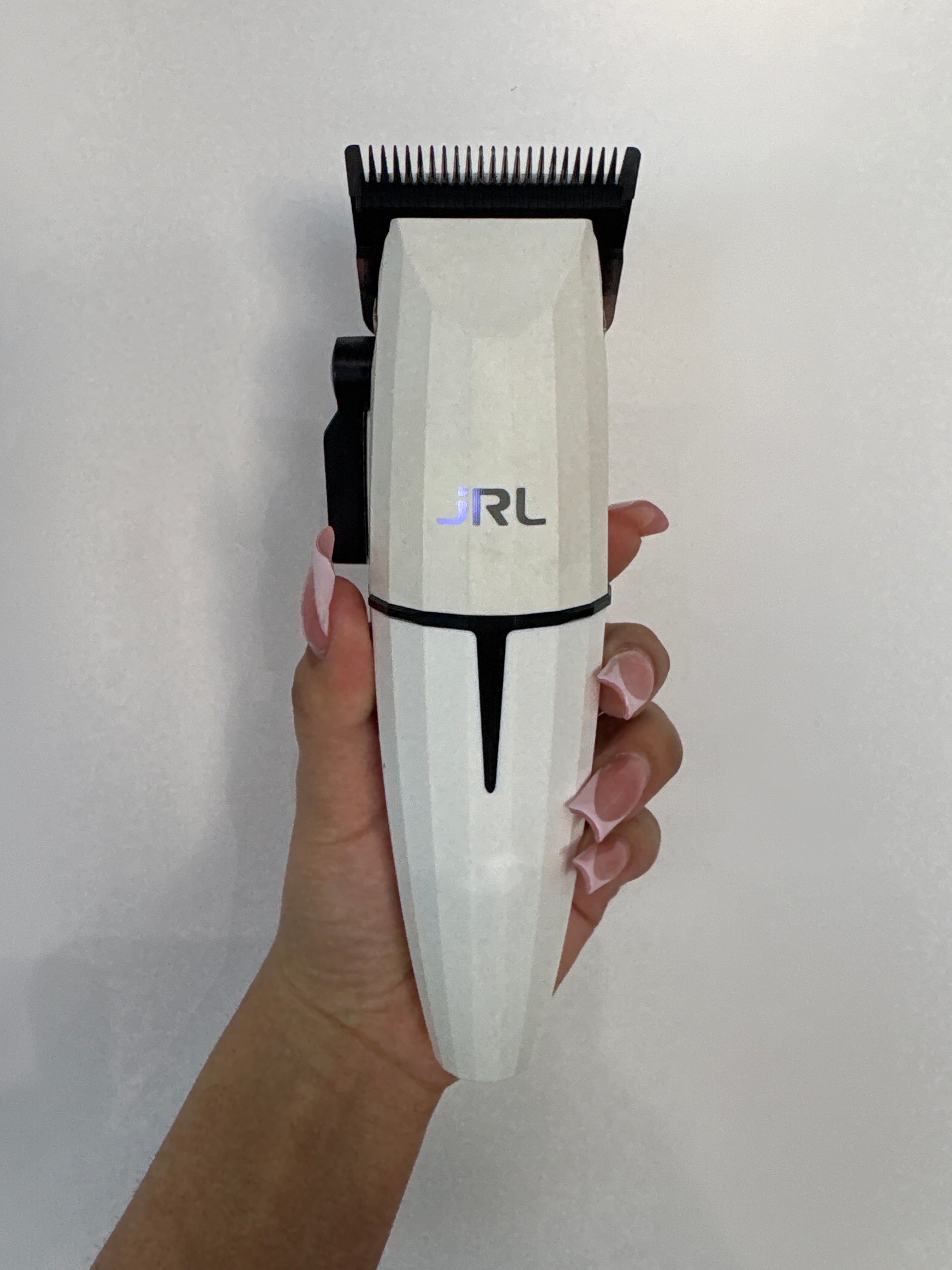 JRL Professional Onyx Cordless Clipper | The Barber Plug