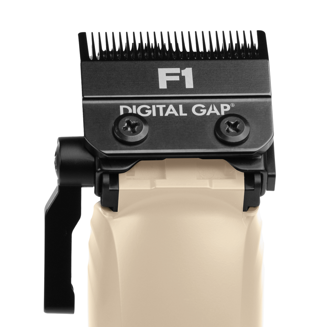COCCO® Dubai Sand Veloce Lite Clipper (Tan/Black Stripe)