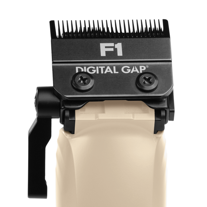 COCCO® Dubai Sand Veloce Lite Clipper (Tan/Black Stripe)