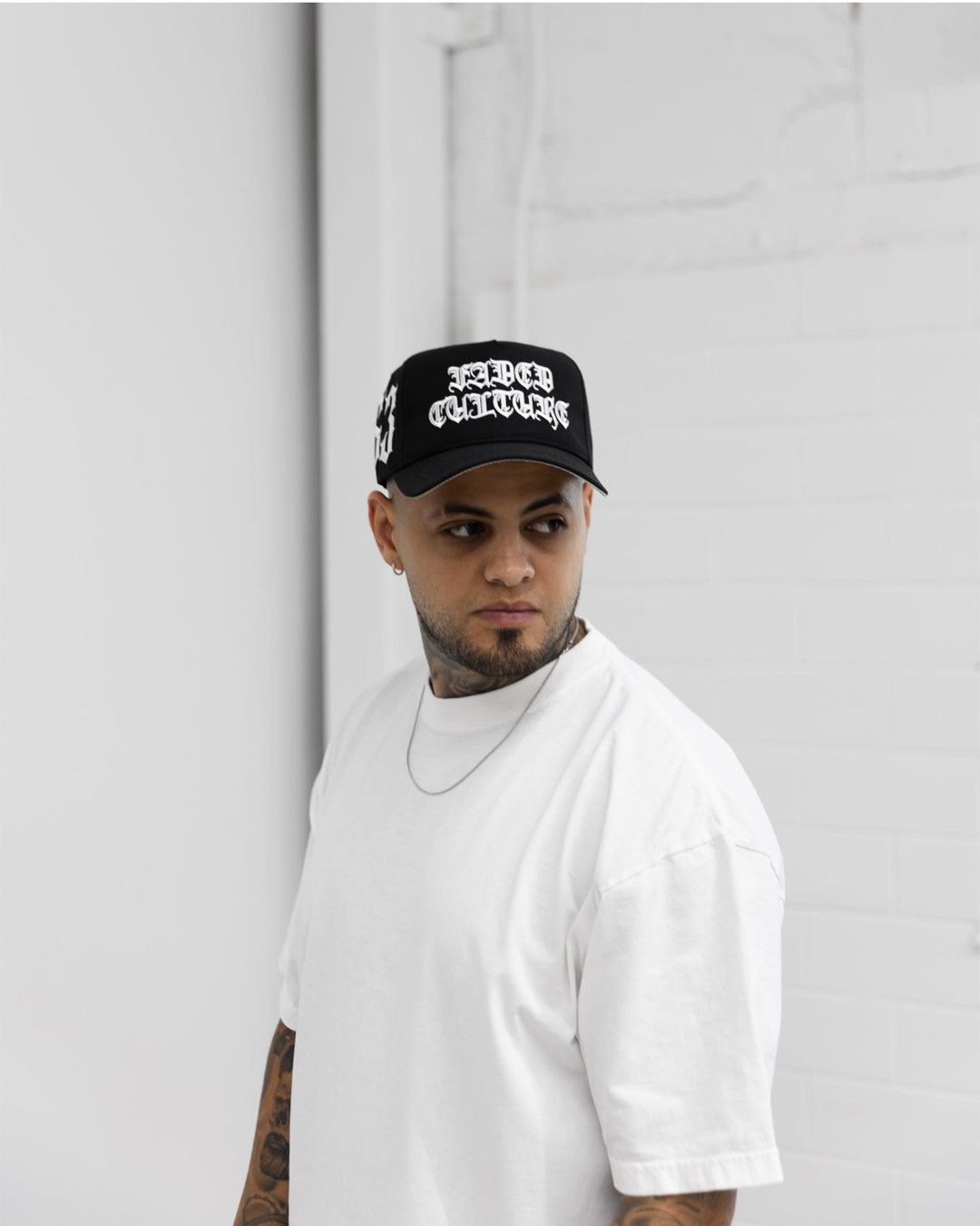 Gorra con visera de la colección Street V2 