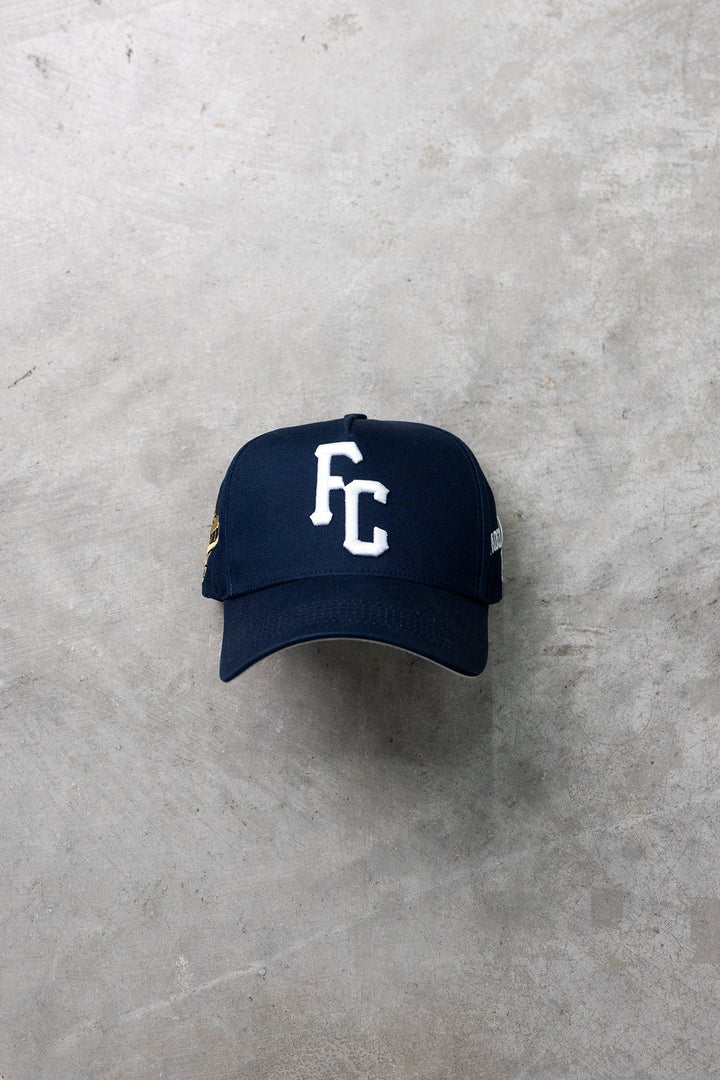 Gorra deportiva con visera ajustable con motivo del primer aniversario 
