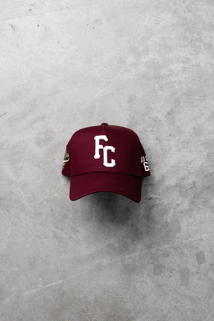 Gorra deportiva con visera ajustable con motivo del primer aniversario 