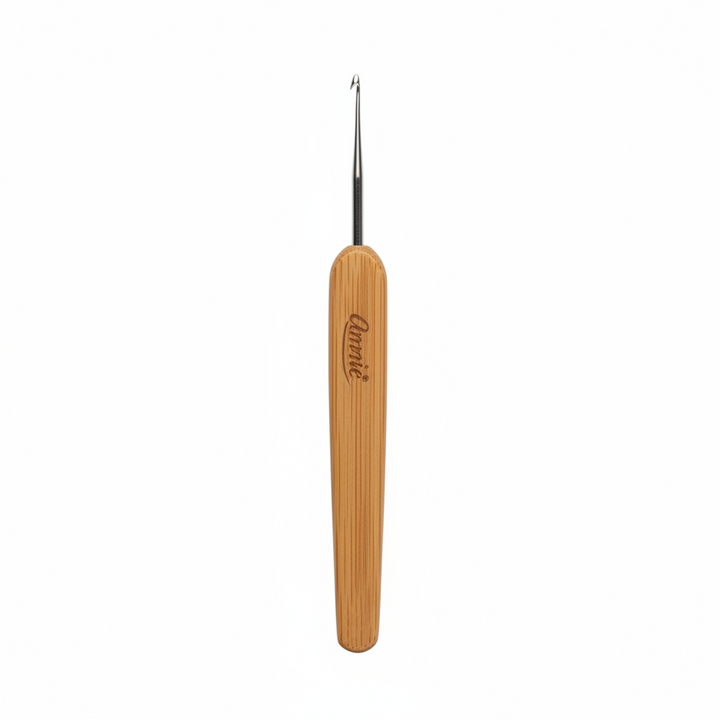 Annie Dreadlocks Crochet Needle 1 Hook 0.75mm, 1 Count, Wood