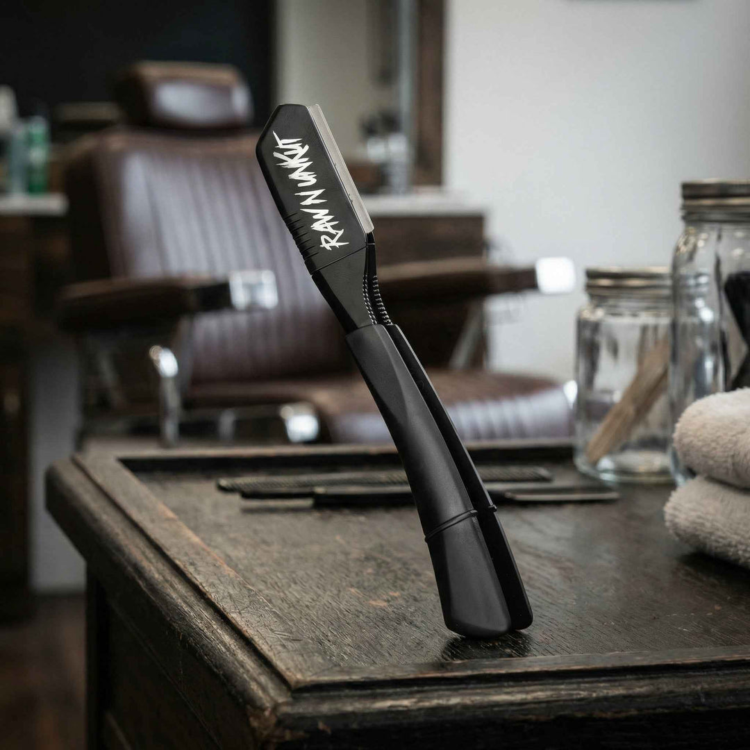 RAW N UNKUT Razor Holder +  100 Blades Combo DEAL