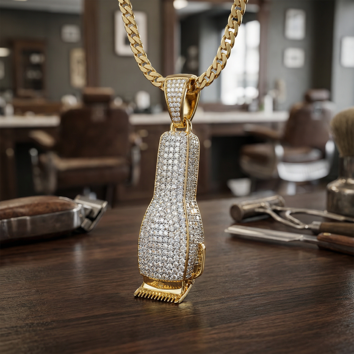 Colgante y cadena con forma de clipper helado